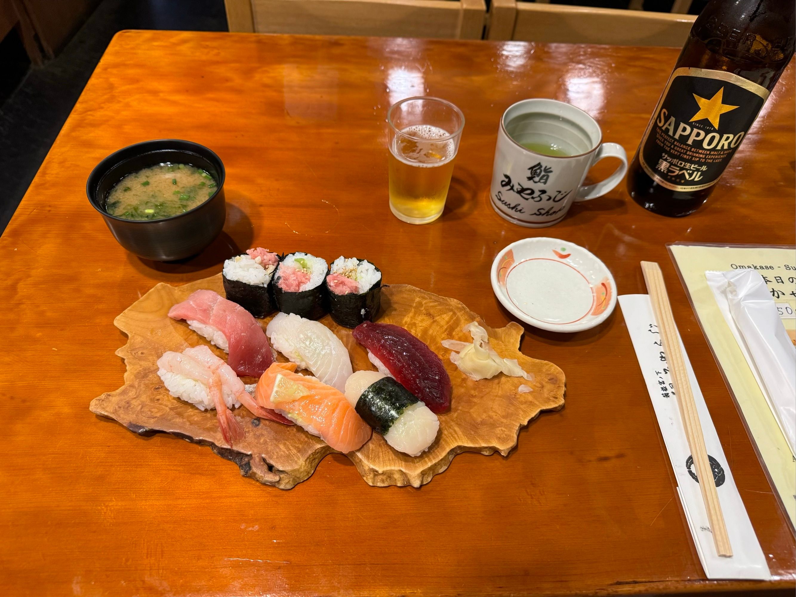 Plateau des spécialités du chef sushi