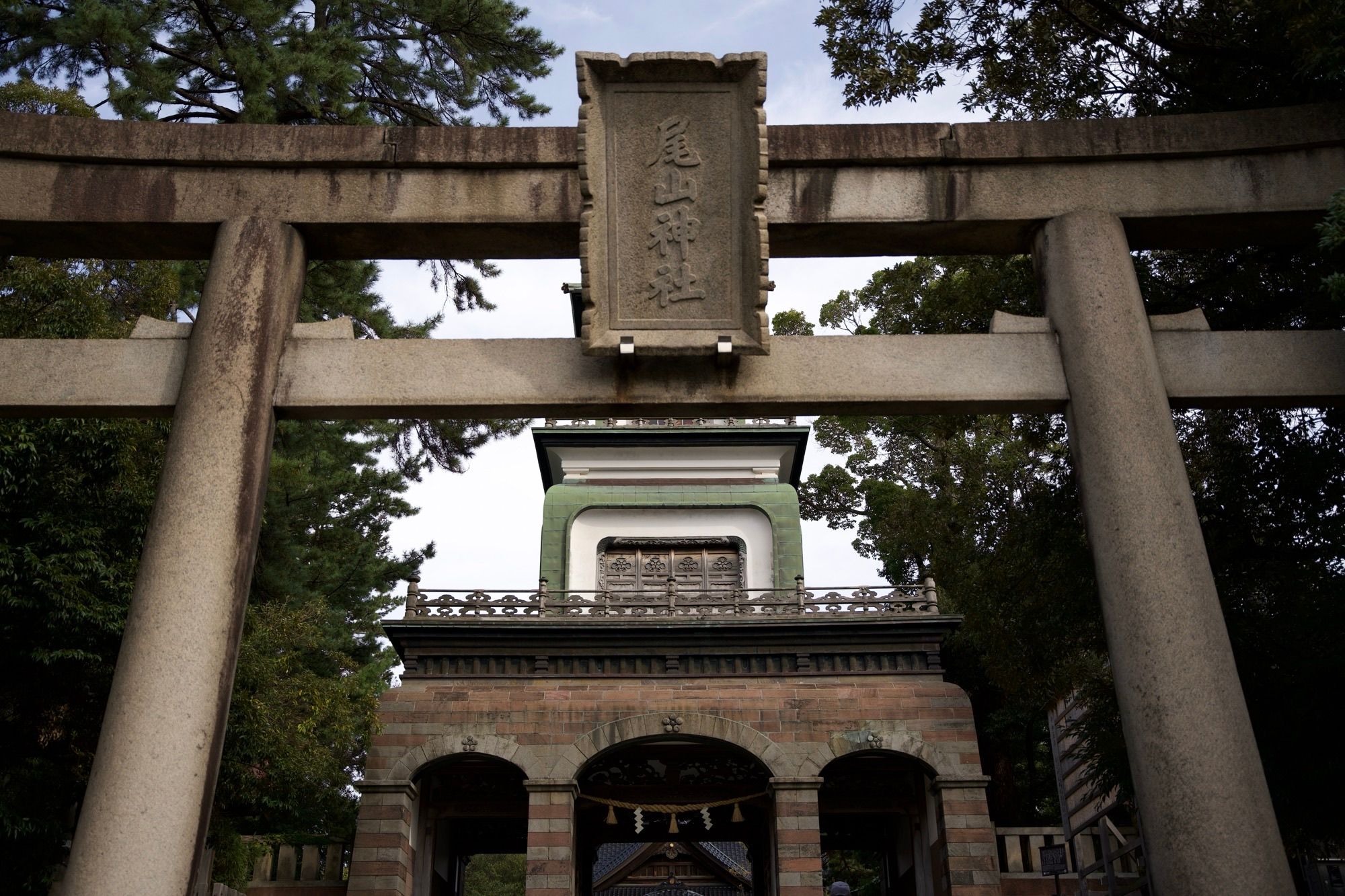 Torii d'entrée du sanctuaire