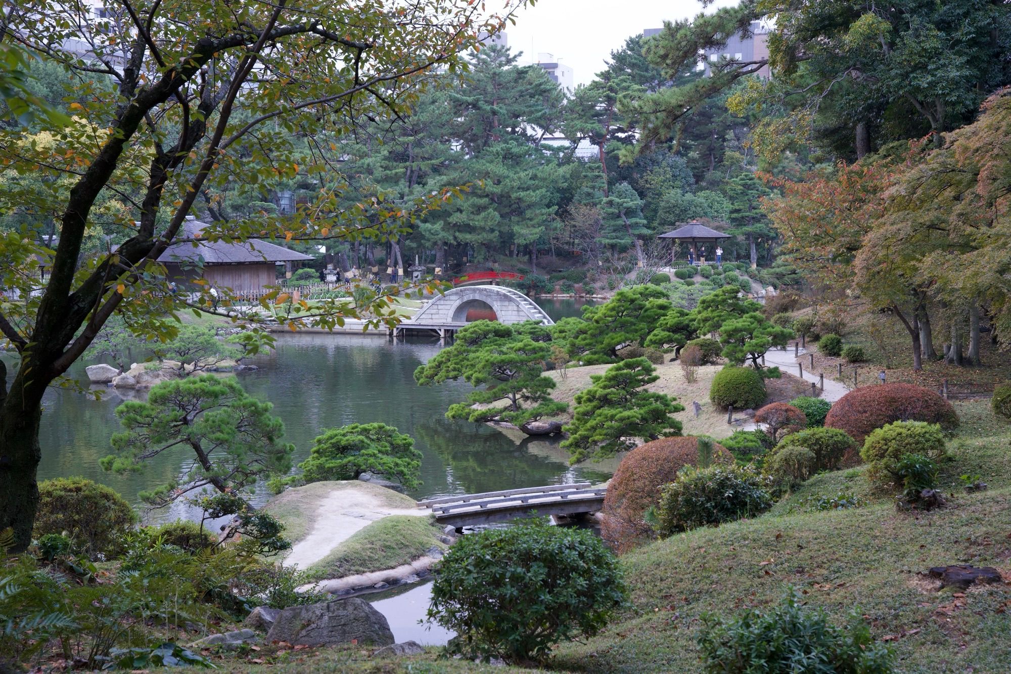 Vue sur le jardin Shukkeien